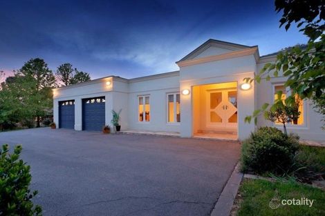 Property photo of 15 Brewer Drive West Wodonga VIC 3690