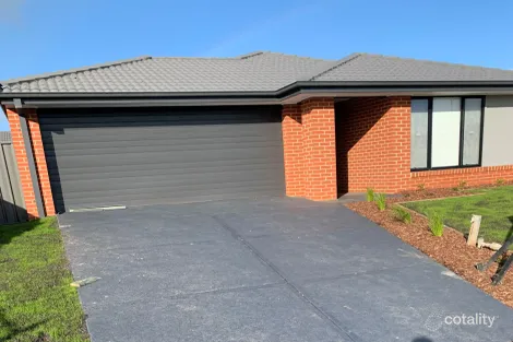 Property photo of 26 Meadowbrook Crescent Warragul VIC 3820