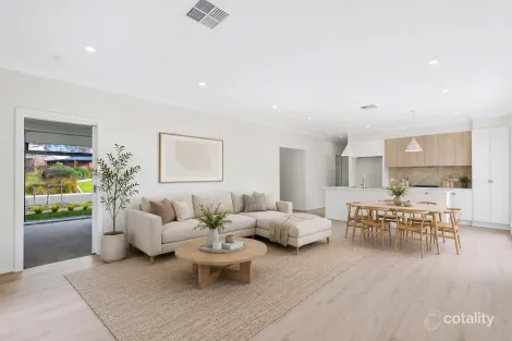 Property photo of 13 Red Cedar Parade Mount Barker SA 5251