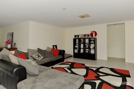 Property photo of 13 Mawson Grange Lakelands WA 6180