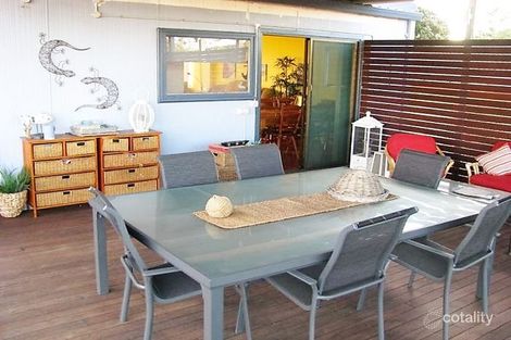 Property photo of 40 Kingston Place Tomakin NSW 2537