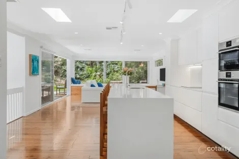 Property photo of 13 Cornelian Road Pearl Beach NSW 2256
