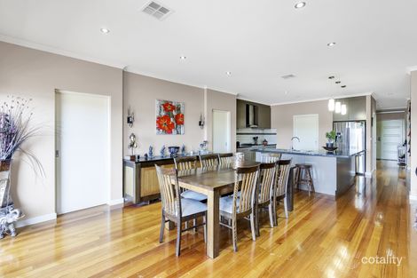 Property photo of 10 Lukes Link Darley VIC 3340