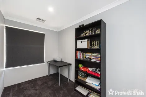 Property photo of 45 Windrow Grove Whitby WA 6123