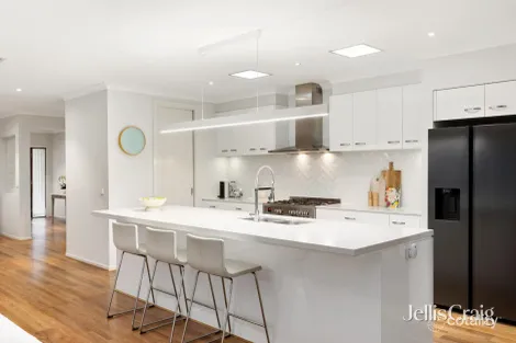 Property photo of 15 Williamsbrook Avenue Doreen VIC 3754