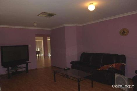 Property photo of 2 Dawkins Court Leda WA 6170