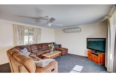 Property photo of 11 White Circle Mudgee NSW 2850