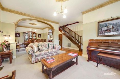 Property photo of 1 Melcombe Road Ivanhoe VIC 3079