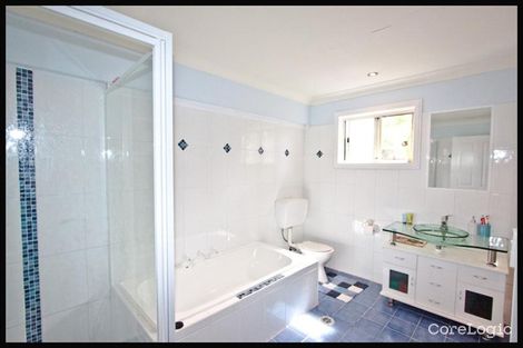 Property photo of 9 Campbell Parade Mannering Park NSW 2259