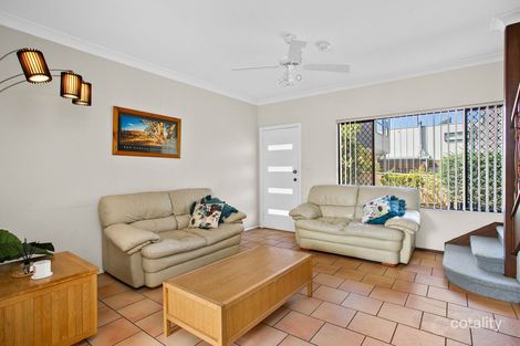 Property photo of 2/32 Darley Street Shellharbour NSW 2529