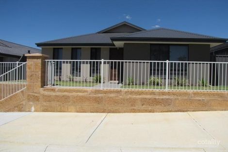 29 Joseph Banks Bvd, Banksia Grove, WA 6031