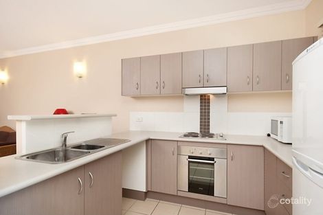 Property photo of 303/2-8 Centenary Close Manoora QLD 4870