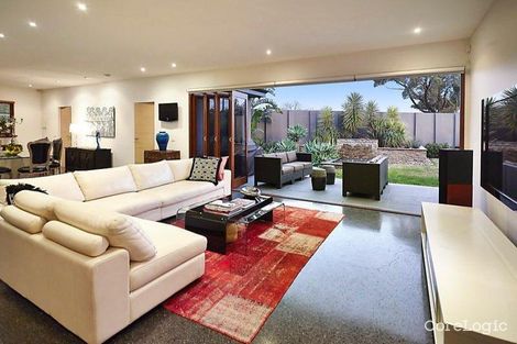 Property photo of 2 Weeroona Street Port Melbourne VIC 3207