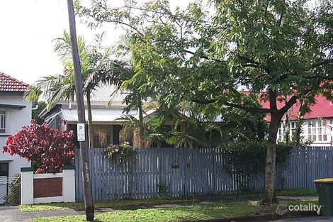 30 Faversham St, Woolloongabba, QLD 4102