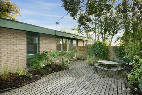 1/16 Essex Rd, Surrey Hills, VIC 3127