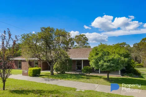 35 Spring Gully Rd, Quarry Hill, VIC 3550