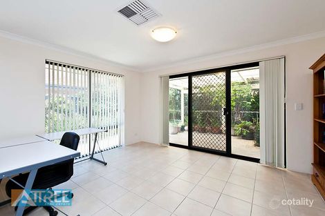 Property photo of 20 Aviemore Green Canning Vale WA 6155