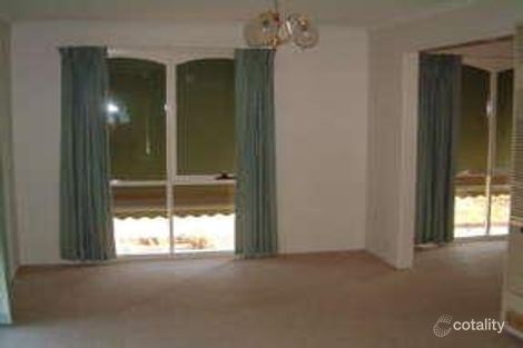 Property photo of 40 Collins Crescent Berwick VIC 3806