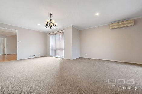 Property photo of 9 Verwood Court Craigieburn VIC 3064