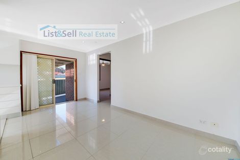 Property photo of 8/19 Azalea Place Macquarie Fields NSW 2564