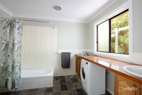 Property photo of 4 St Elmo Avenue Blackheath NSW 2785