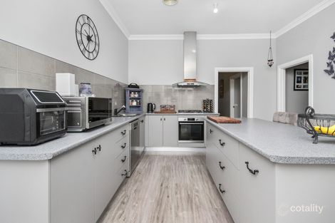 Property photo of 24 Frederick Street Horsham VIC 3400