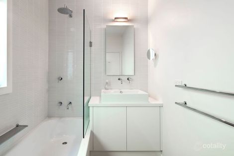 Property photo of 12 Brougham Street Bendigo VIC 3550