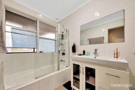 Property photo of 57 Grevillea Crescent Berkeley Vale NSW 2261