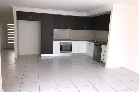 Property photo of 4/31 St Anthony Drive Alexandra Hills QLD 4161