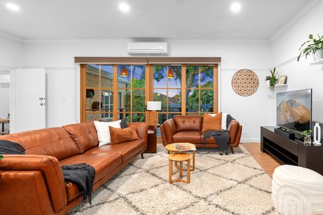 Property photo of 35 Parkmore Road Forest Hill VIC 3131