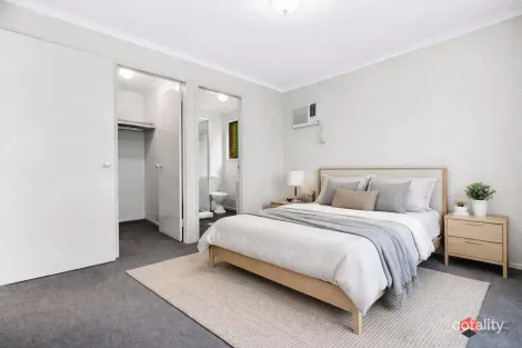 Property photo of 62 Waterford Place Bridgeman Downs QLD 4035