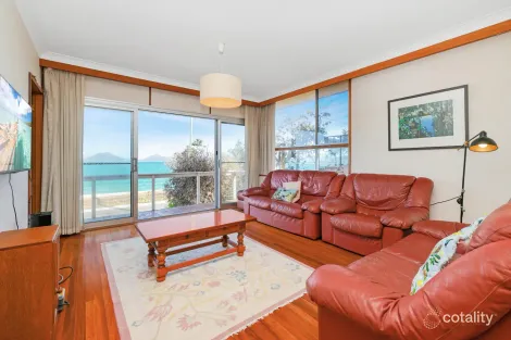 Property photo of 53 The Boulevarde Hawks Nest NSW 2324