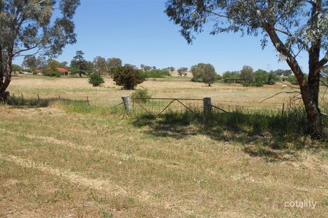 11 Woods Flat Rd, Woodstock, NSW 2793