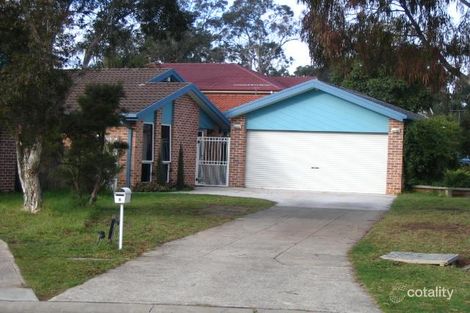 8 Kalambo Pl, St Clair, NSW 2759