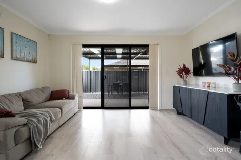 Property photo of 31 Coonawarra Avenue Andrews Farm SA 5114
