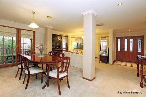 Property photo of 9 Rostrata View Mill Park VIC 3082