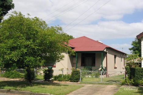 38 Kitchener Pde, Mayfield East, NSW 2304