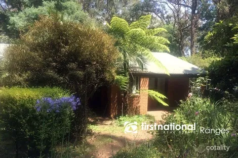 29 Grey Rd, Gembrook, VIC 3783