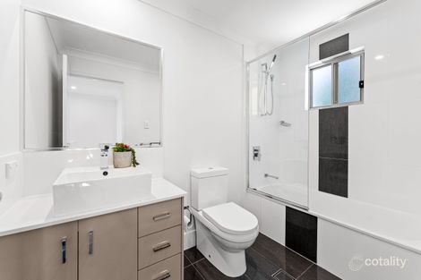 Property photo of 49/30 Taylor Place Mackenzie QLD 4156