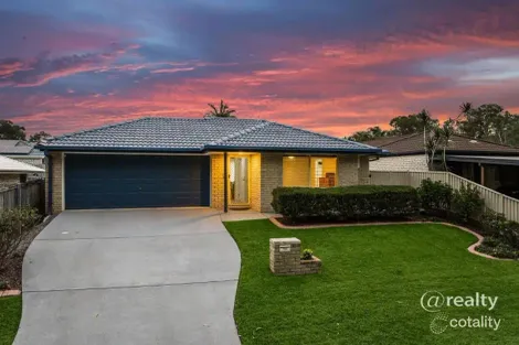 Property photo of 3 Dee Court Bray Park QLD 4500