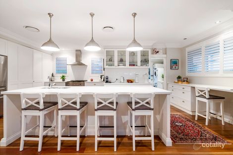 Property photo of 10 Ferrer Place Woodlands WA 6018