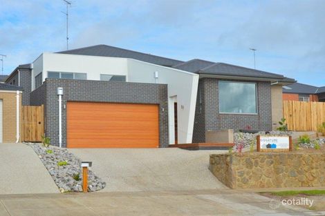 67 Province Bvd, Highton, VIC 3216