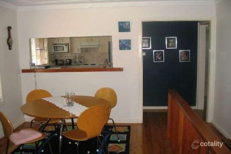 Property photo of 34 Orana Street Green Point NSW 2251