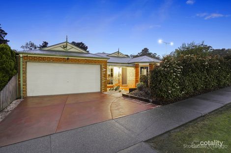 Property photo of 4 Raneen Drive Langwarrin VIC 3910