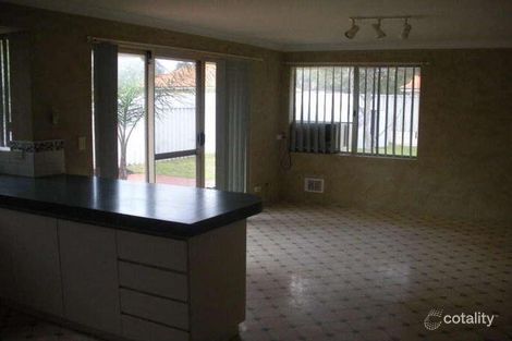 Property photo of 22 Mackay Crescent Gosnells WA 6110