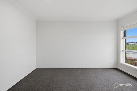 Property photo of 5 Delta Crescent Wonthaggi VIC 3995