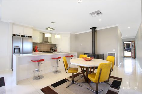 Property photo of 8 Dwyer Avenue Leneva VIC 3691