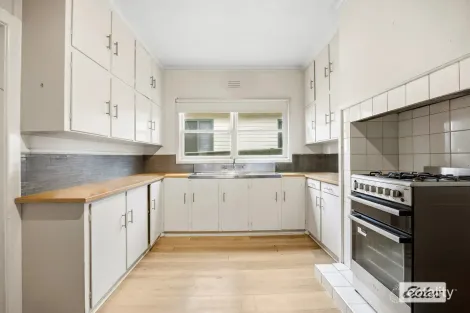 Property photo of 27 Speed Street Ararat VIC 3377
