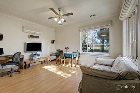 Property photo of 28 Shelley Street Heidelberg Heights VIC 3081