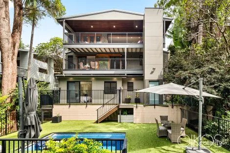 Property photo of 55 Saint Johns Avenue Ashgrove QLD 4060
